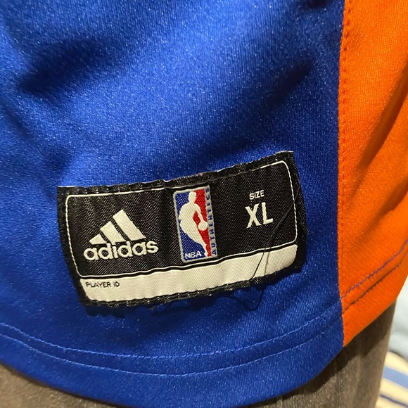Knicks Jersey and Baseball Hat ADIDAS - Picture 2 of 6